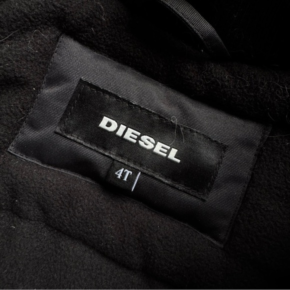 Diesel Toddler Boys Outwear Faux Fur Hooded Jacket | Size: 4T | - Picture 5 of 7